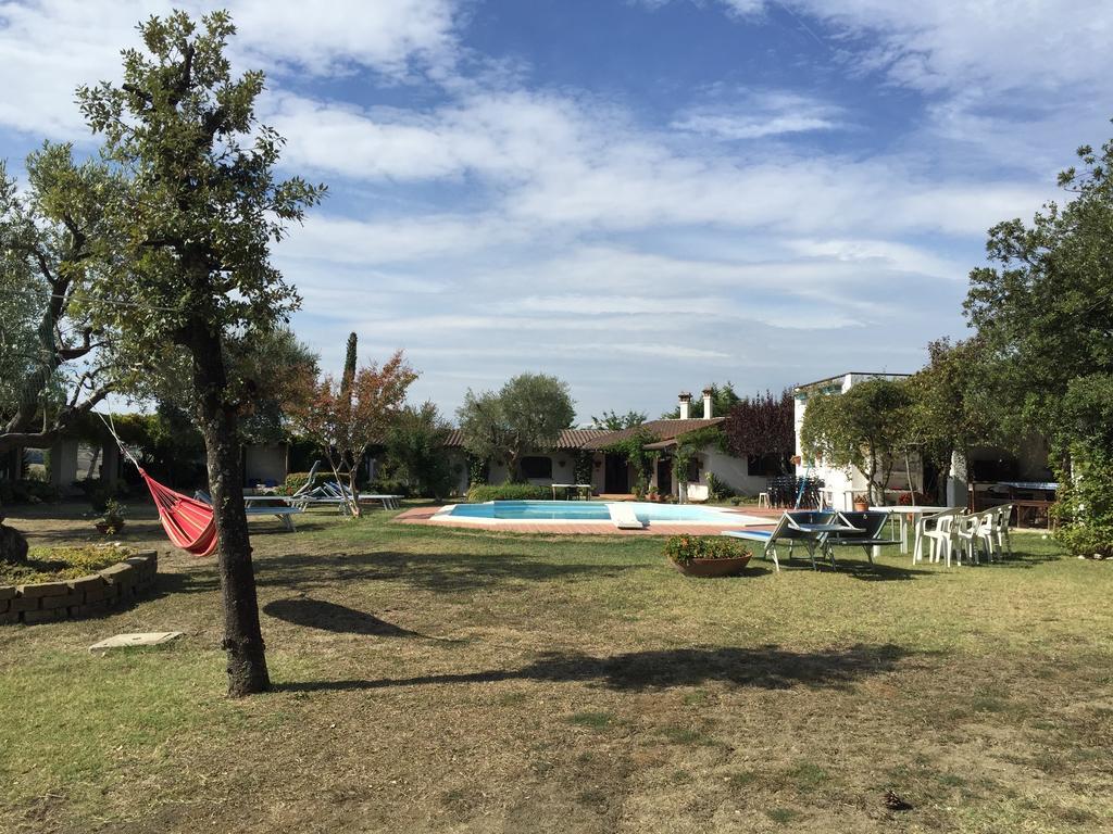 Villa Dolcevita San Costanzo Exterior photo